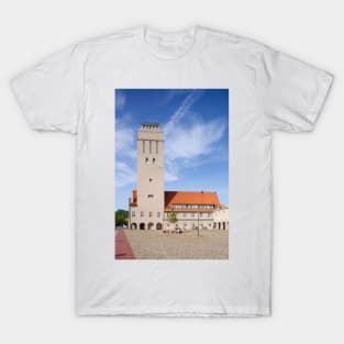 Water tower, town hall complex, Art Nouveau, Delmenhorst T-Shirt